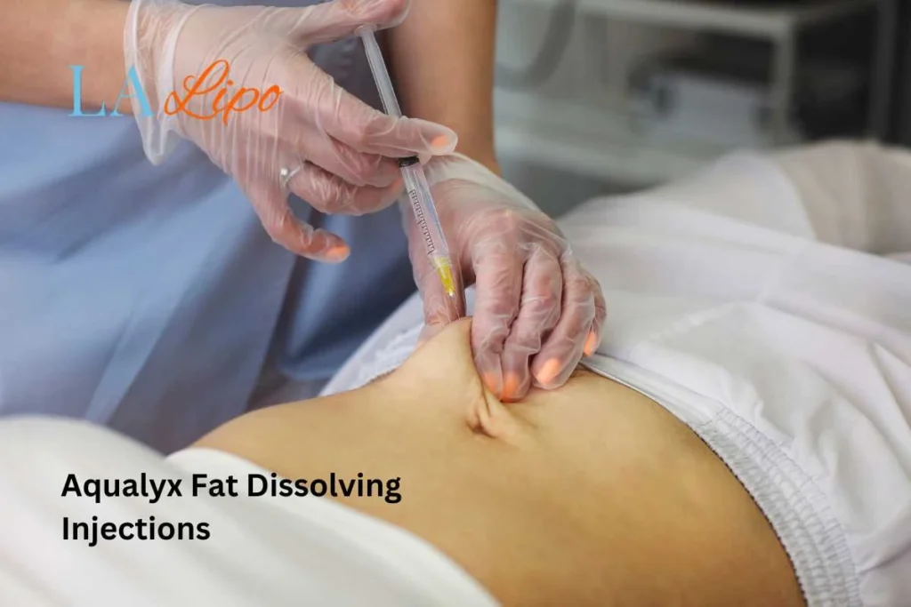 woman having fat dissolving injections Hammersmith and Fulham in the stomach